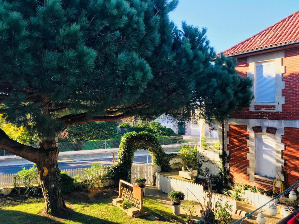 L'Ecume Des Jours Hotel Soulac-sur-Mer Exterior foto