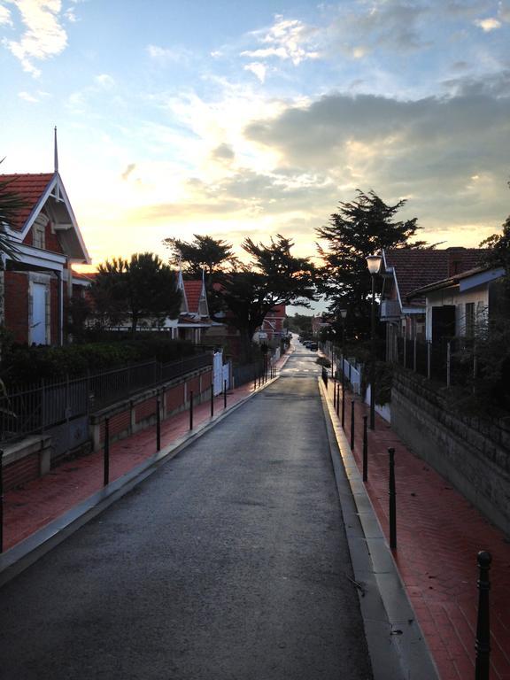 L'Ecume Des Jours Hotel Soulac-sur-Mer Exterior foto