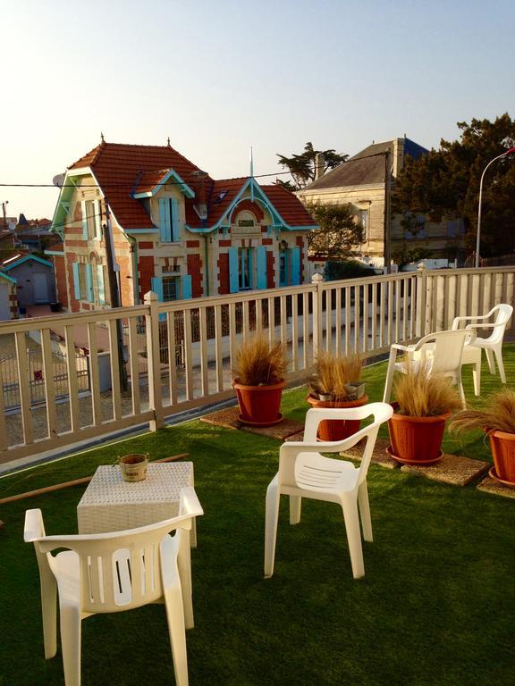 L'Ecume Des Jours Hotel Soulac-sur-Mer Exterior foto